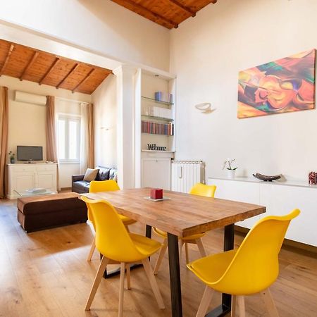 Modern, Bright Near Boboli Gardens & Santo Spirito - Homeunity Firenze Eksteriør bilde